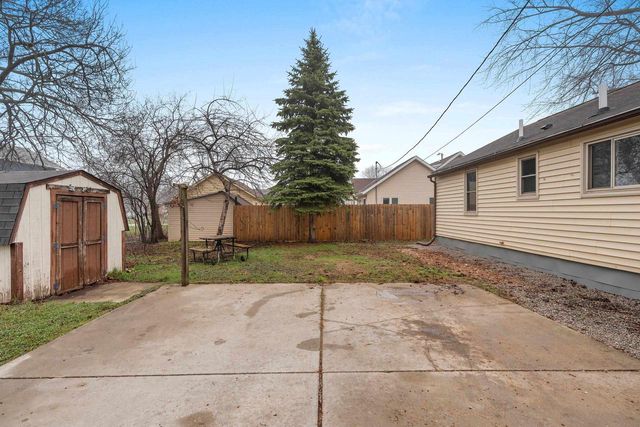 817 CHICAGO STREET, De Pere, WI 54115