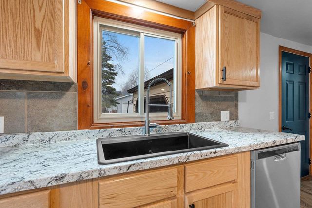 817 CHICAGO STREET, De Pere, WI 54115