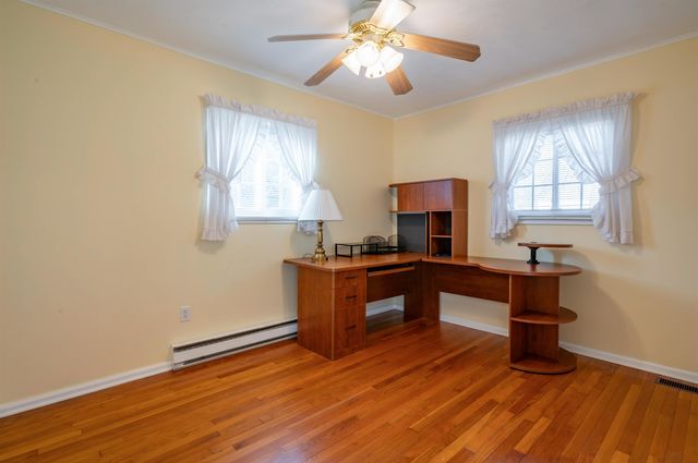 21 Victor Avenue, Nashua, NH 03060