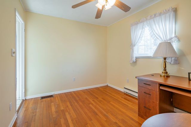 21 Victor Avenue, Nashua, NH 03060