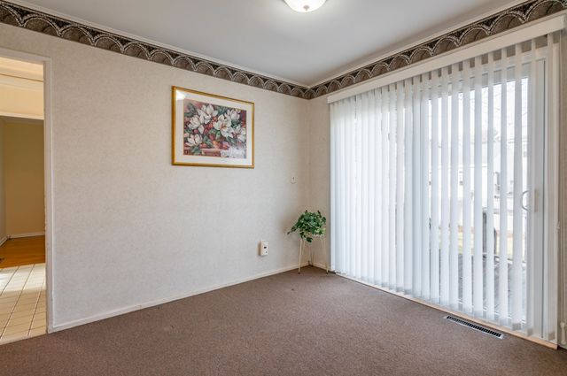 21 Victor Avenue, Nashua, NH 03060