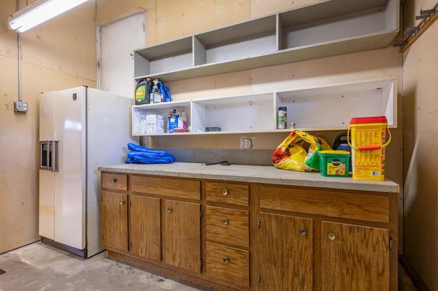 21 Victor Avenue, Nashua, NH 03060