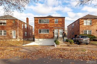 7037 Dartmouth Ave, University City, MO 63130