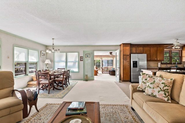 6195 Ranch Road, Wadmalaw Island, SC 29487