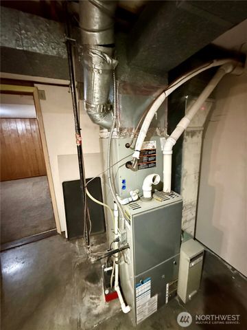 1006 E Dobson Road, Odessa, WA 99159