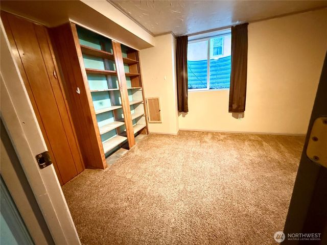 1006 E Dobson Road, Odessa, WA 99159