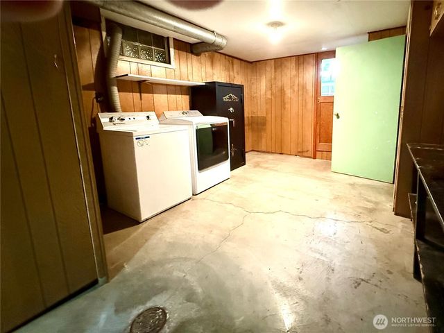 1006 E Dobson Road, Odessa, WA 99159