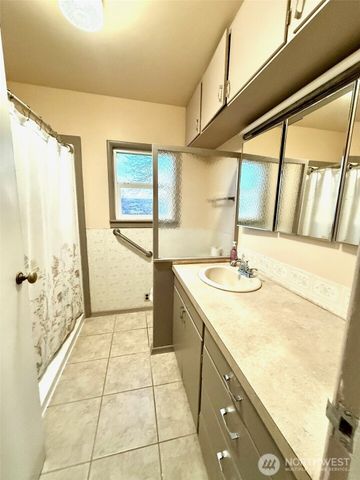 1006 E Dobson Road, Odessa, WA 99159