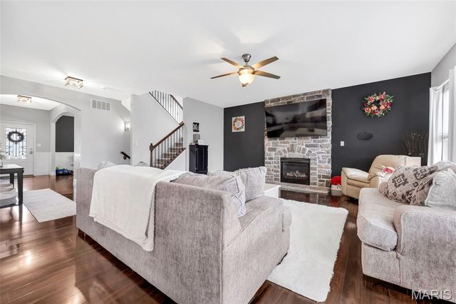821 Grant Park Court, Wentzville, MO 63385