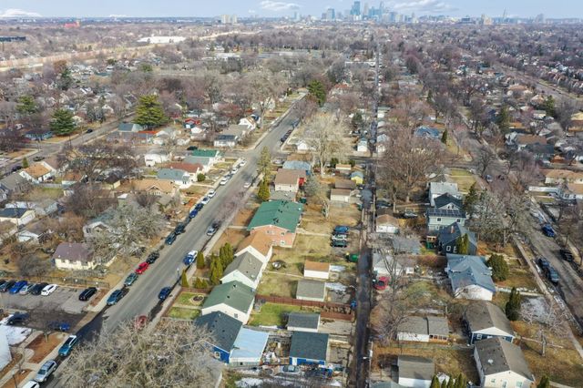 4525 4th Avenue S, Minneapolis, MN 55419
