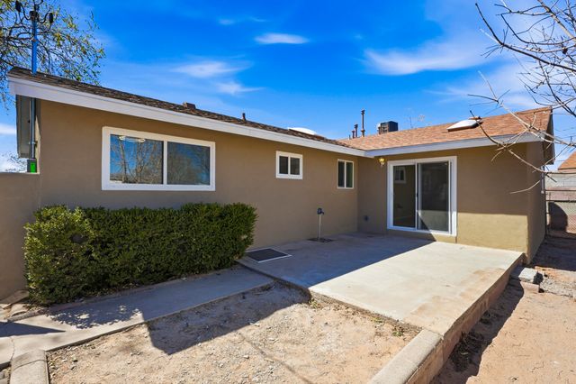 3621 Comanche Road NE, Albuquerque, NM 87110