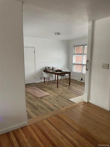 3443 Nichols Road, Auburn Hills, MI 48326