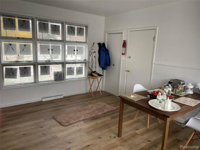 3443 Nichols Road, Auburn Hills, MI 48326