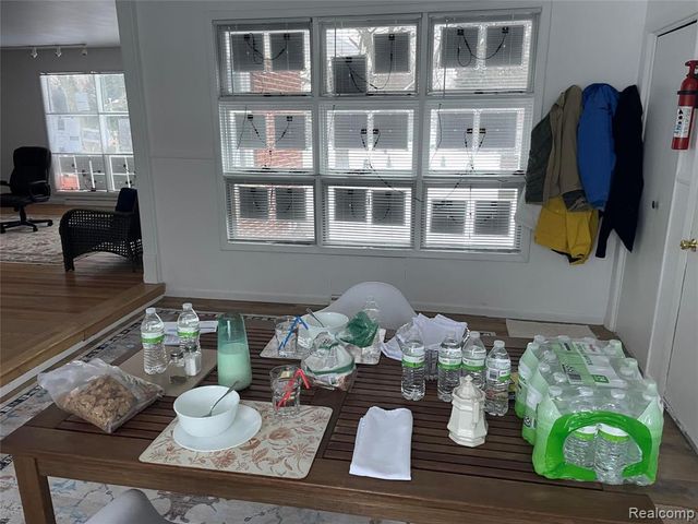 3443 Nichols Road, Auburn Hills, MI 48326