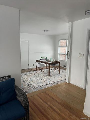 3443 Nichols Road, Auburn Hills, MI 48326