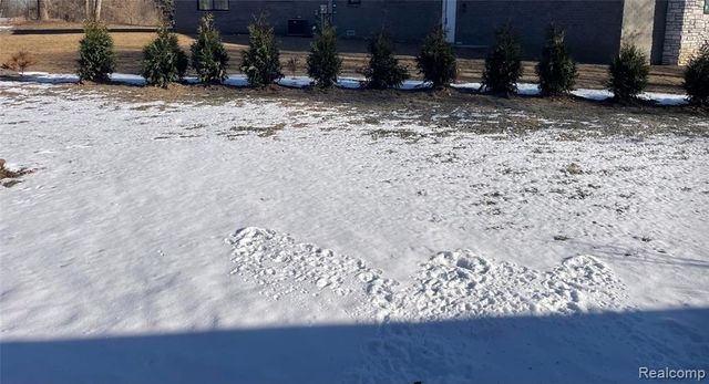 3443 Nichols Road, Auburn Hills, MI 48326