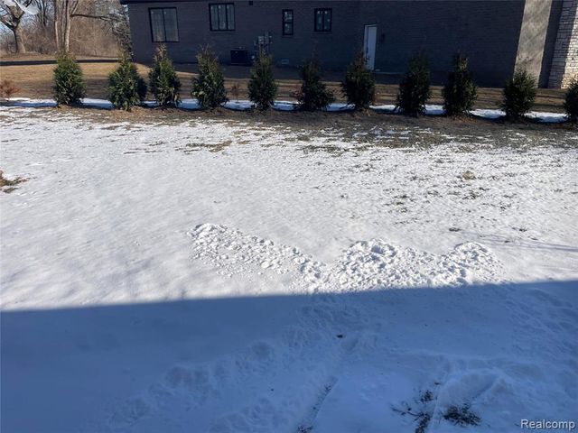 3443 Nichols Road, Auburn Hills, MI 48326