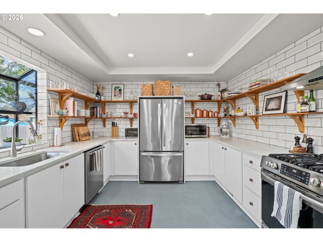 3004 Se 62ND Ave, Portland, OR 97206