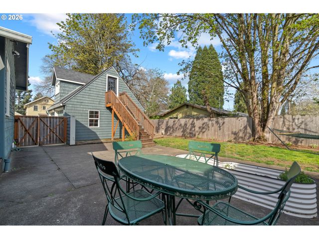 3004 Se 62ND Ave, Portland, OR 97206