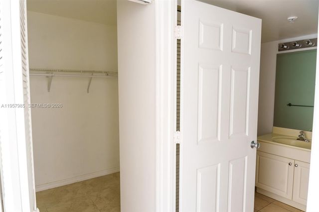 509 E Sheridan St 3083, Dania Beach, FL 33004