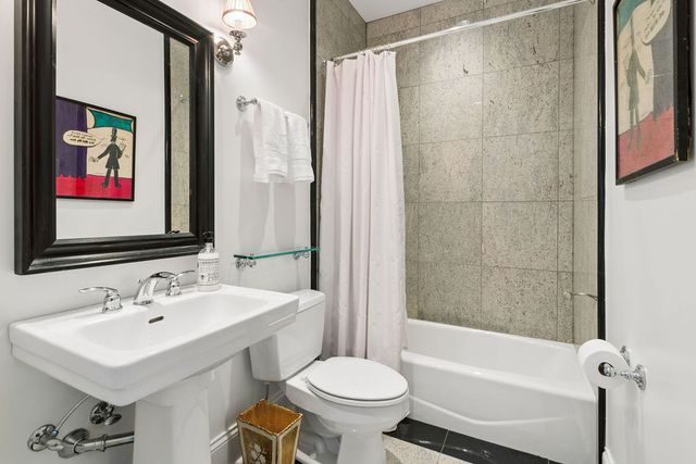 1418 N LaSalle Drive 3, Chicago, IL 60610