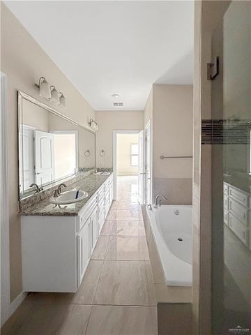 3905 Santa Cruz Street, Edinburg, TX 78542