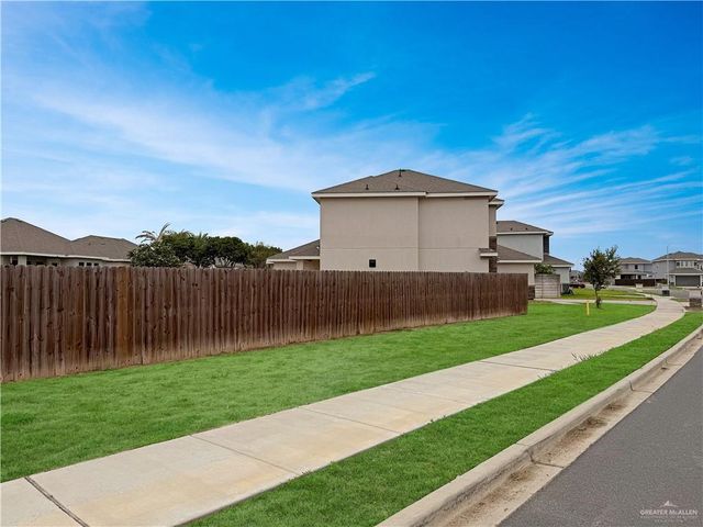 3905 Santa Cruz Street, Edinburg, TX 78542