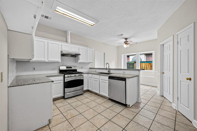 17647 Glenwolf Drive, Houston, TX 77084