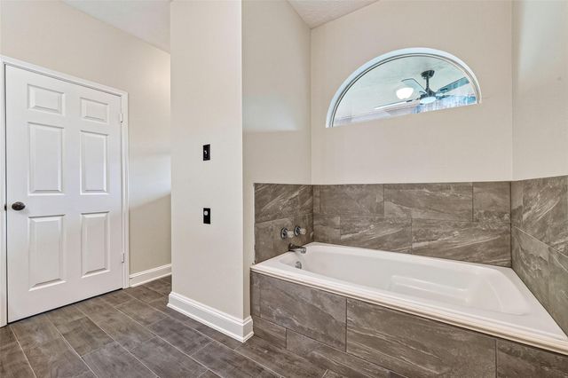 17647 Glenwolf Drive, Houston, TX 77084
