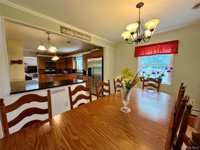 334 Greeves Road, New Hampton, NY 10958