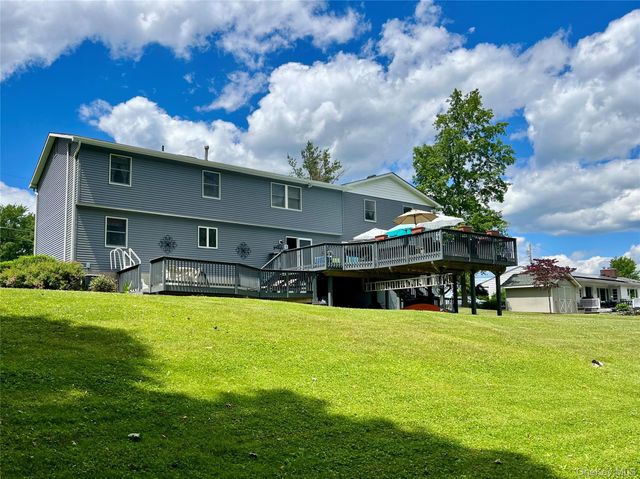 334 Greeves Road, New Hampton, NY 10958