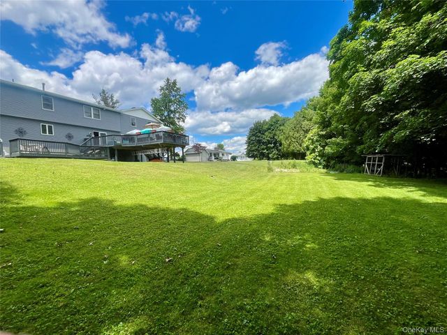 334 Greeves Road, New Hampton, NY 10958