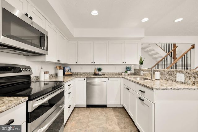 6003 CHICORY PL, Alexandria, VA 22310