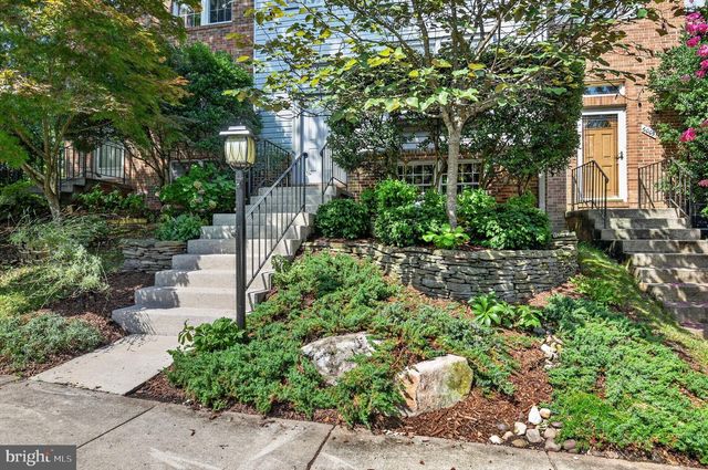 6003 CHICORY PL, Alexandria, VA 22310