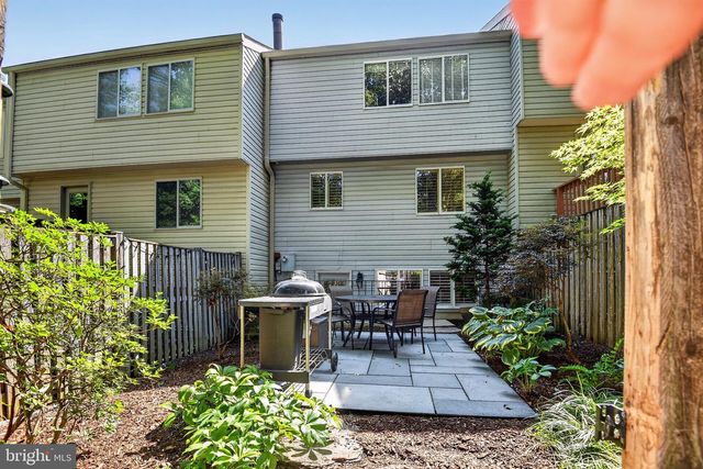 6003 CHICORY PL, Alexandria, VA 22310