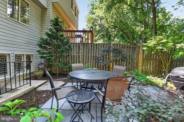 6003 CHICORY PL, Alexandria, VA 22310