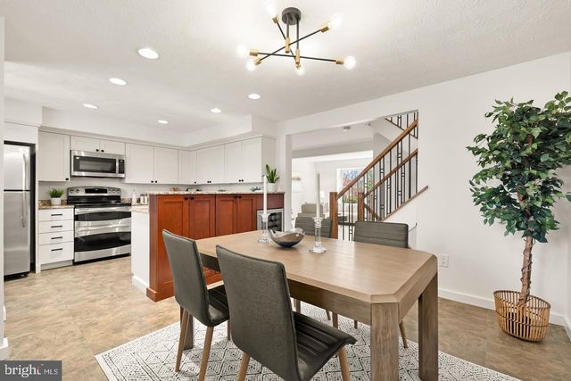6003 CHICORY PL, Alexandria, VA 22310
