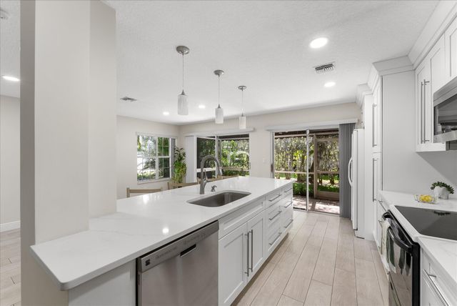 21400 Tudor Drive, Boca Raton, FL 33486