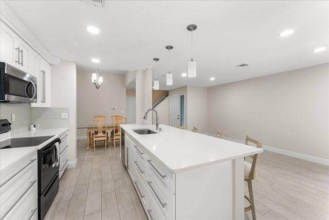 21400 Tudor Drive, Boca Raton, FL 33486