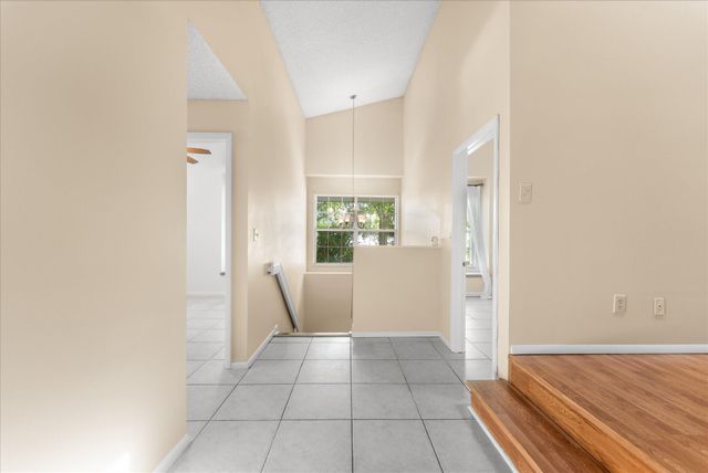 21400 Tudor Drive, Boca Raton, FL 33486