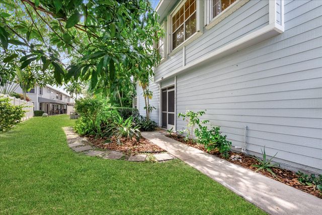 21400 Tudor Drive, Boca Raton, FL 33486
