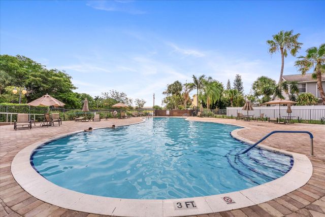 21400 Tudor Drive, Boca Raton, FL 33486