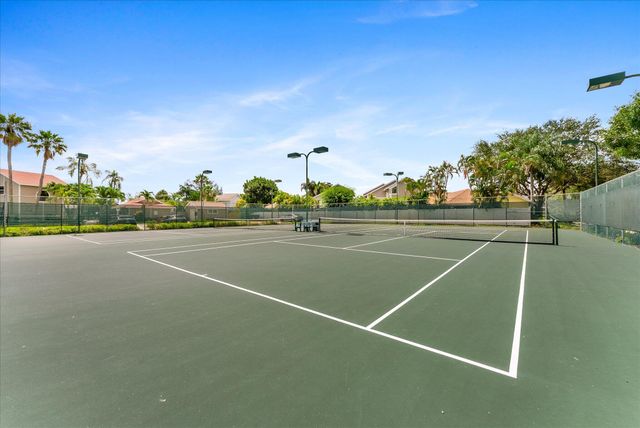 21400 Tudor Drive, Boca Raton, FL 33486