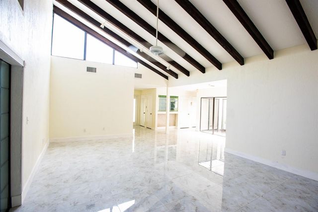 21952 Cypress Drive 40, Boca Raton, FL 33433