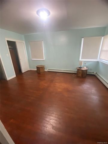 18 York Avenue, Highland Falls, NY 12701