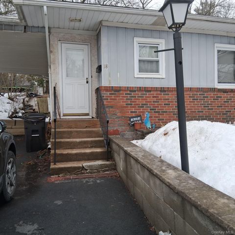 18 York Avenue, Highland Falls, NY 12701
