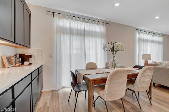 5888 Becklow Gardens Avenue, Las Vegas, NV 89141