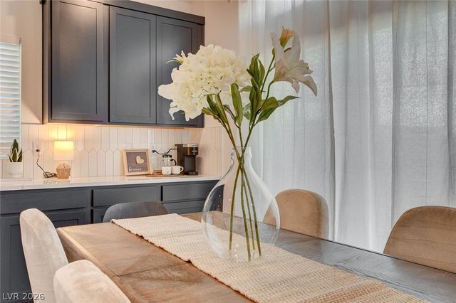 5888 Becklow Gardens Avenue, Las Vegas, NV 89141