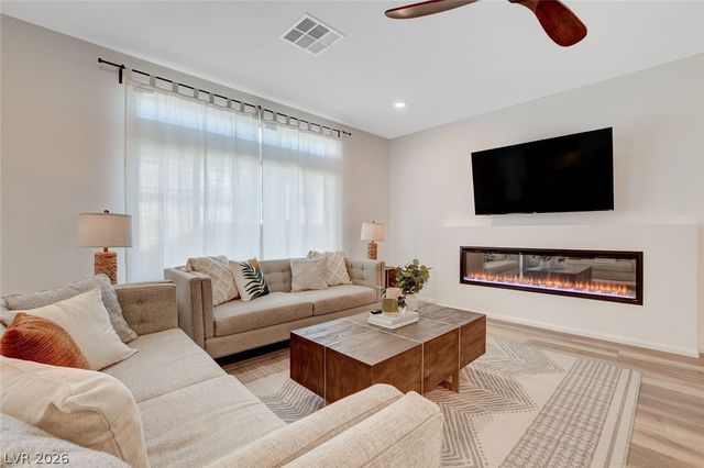 5888 Becklow Gardens Avenue, Las Vegas, NV 89141