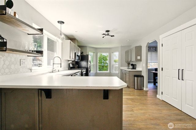 17218 87th Avenue Ct E, Puyallup, WA 98375